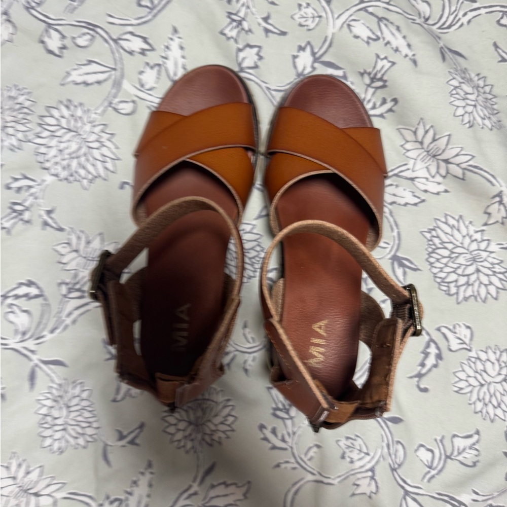 MIA Brown Sandals with Classic Design and Buckle Closure